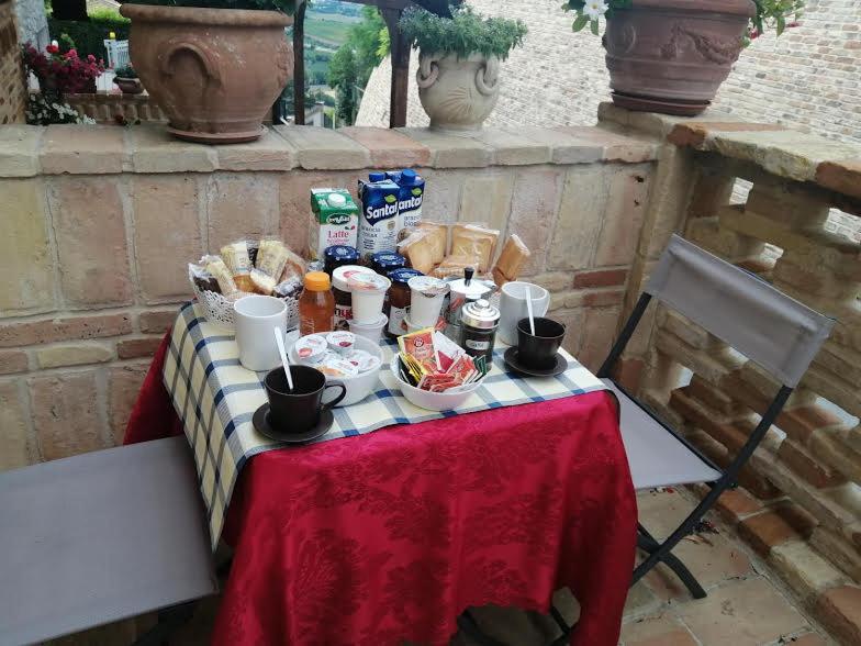 La Casetta Del Muratore Recanati Eksteriør billede